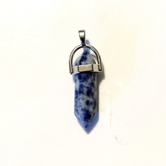 Witch’s Healing Crystal Pendant Collection – 8 Stones of Power & Intention - Picture 8 of 12